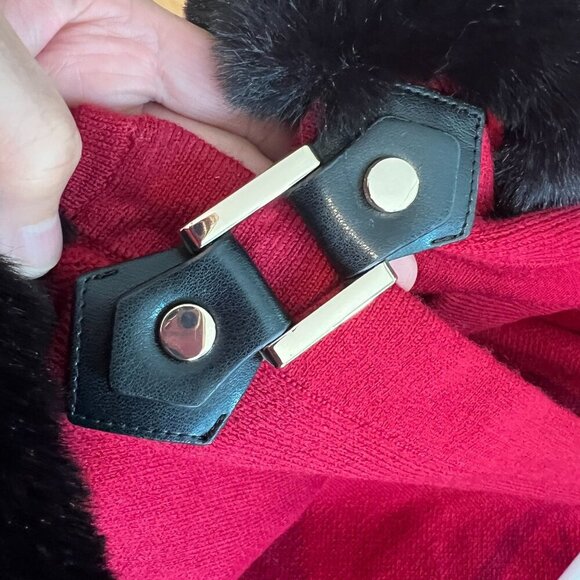 Anne Klein Women's Faux Fur Collar Ponco Sz MEDIUM in Titian Red/Anne Black - Picture 12 of 12